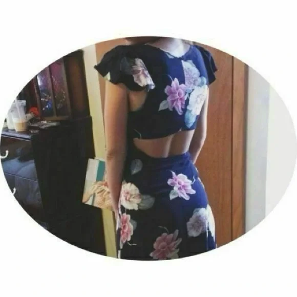 Floral Maxi Dress - URBAN OUTFITTERS - Picture 4 of 7